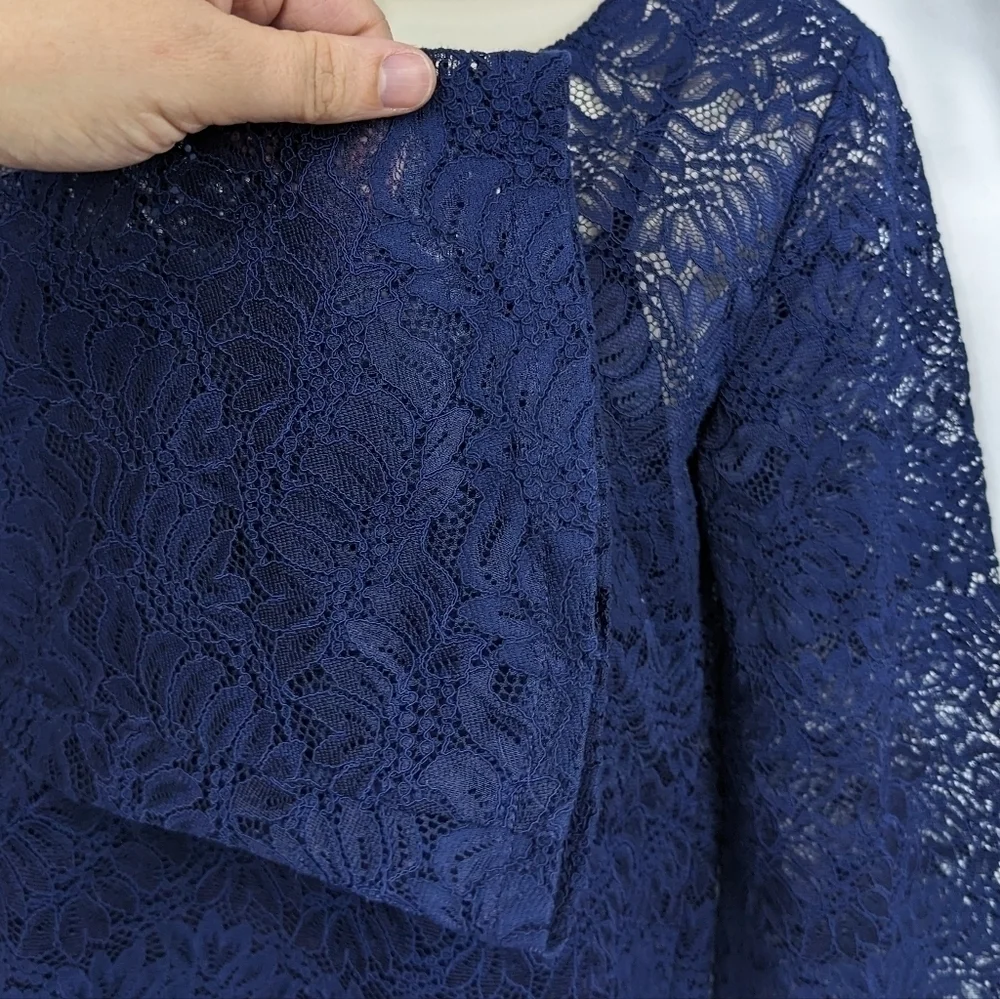 Banana Republic NWT Lace Bell Sleeve Top Sz XS Petite